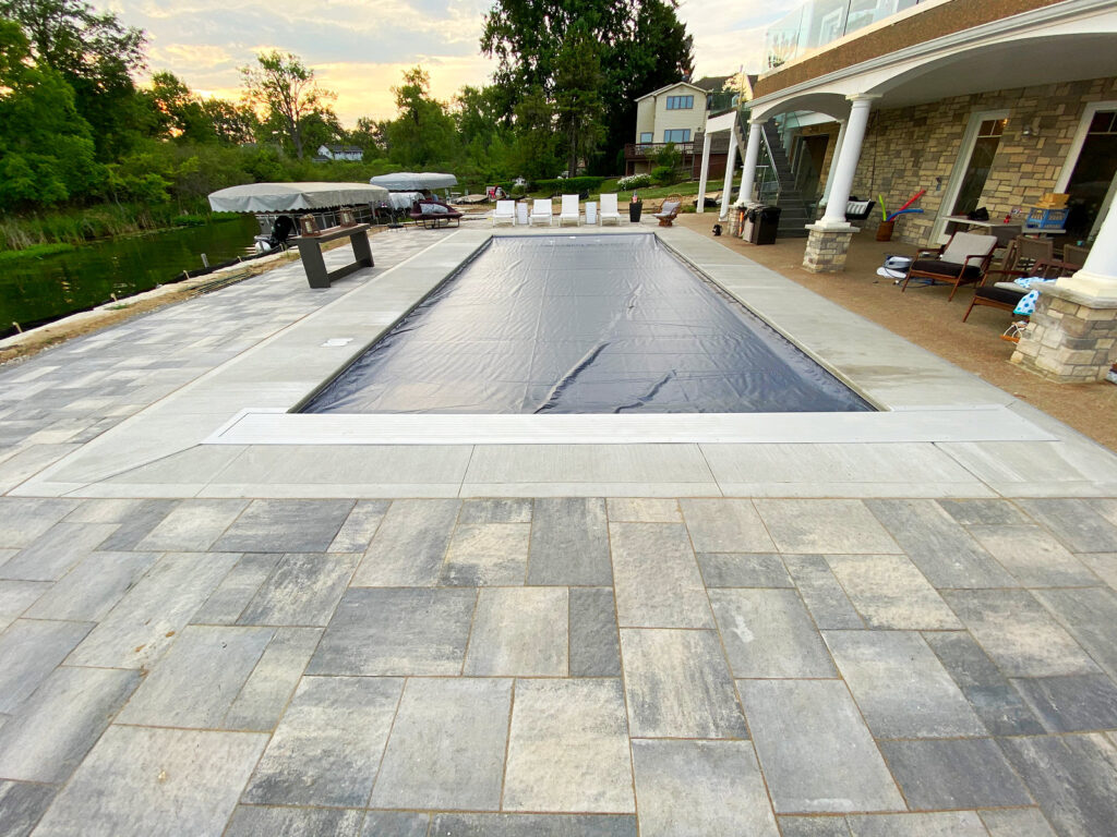 Waterford_Swimming_pool_install_andhardscape_decking1.jpg