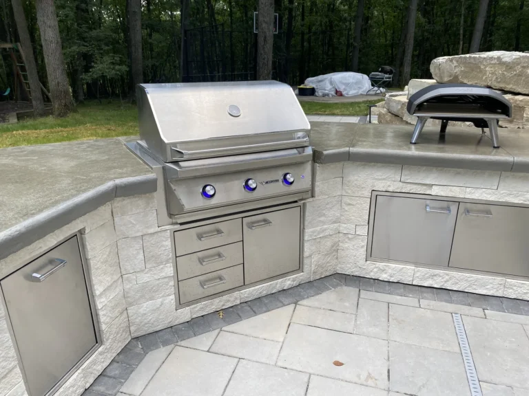 Outdoor Kitchen Fenton MI - Dig2Swim