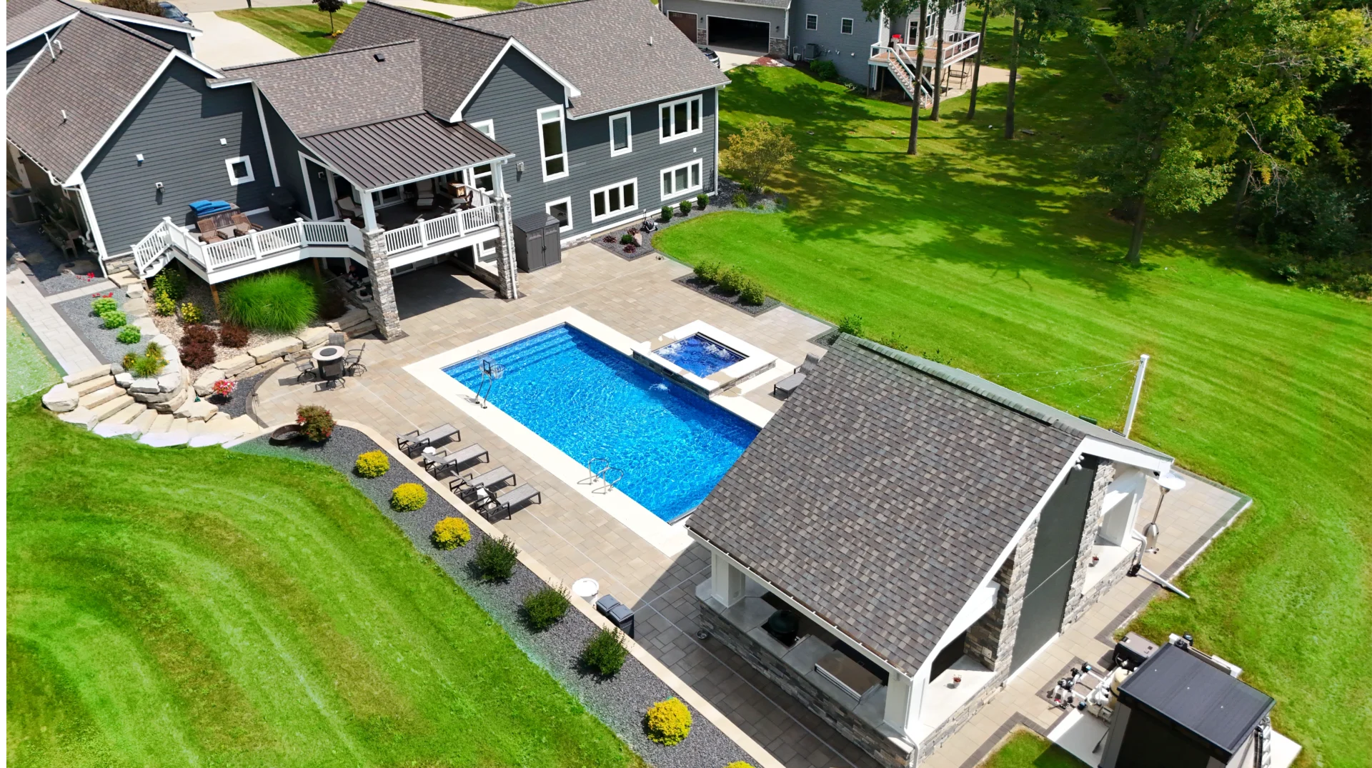 Dig2Swim_Pool_and_Spa_Fenton-Project-14