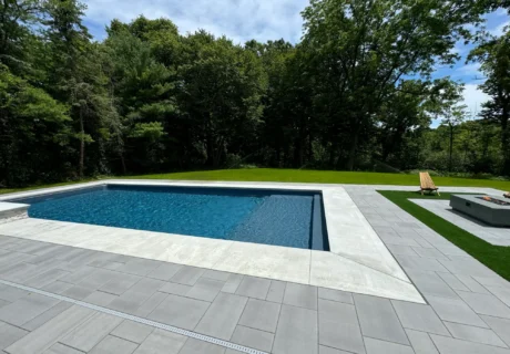 Minalist swimming pool - Dig2Swim