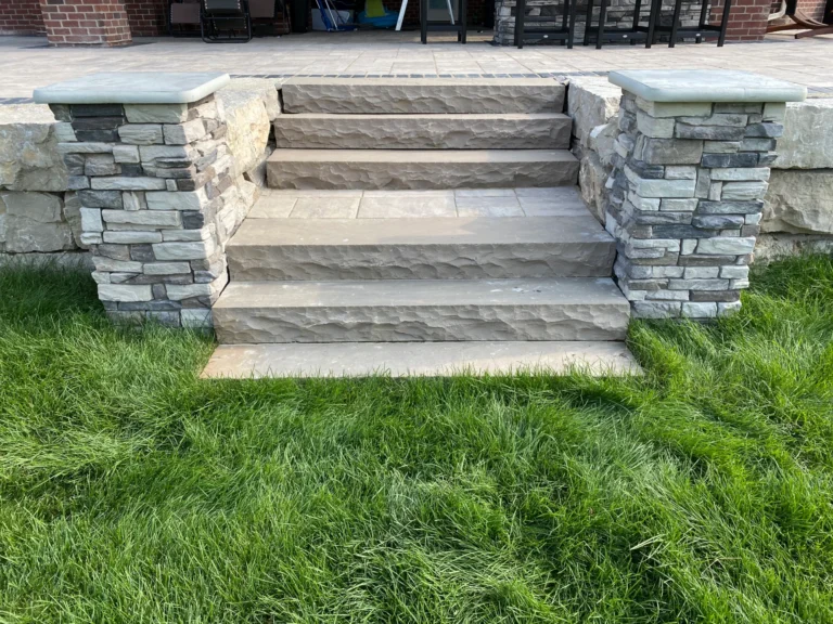 Northville_Lime_Stone_Stairs_to_Paver_Deck_Northville