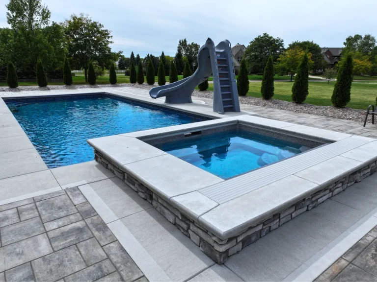South Lyon Inground Swimming Pool and Spa -Dig2Swim