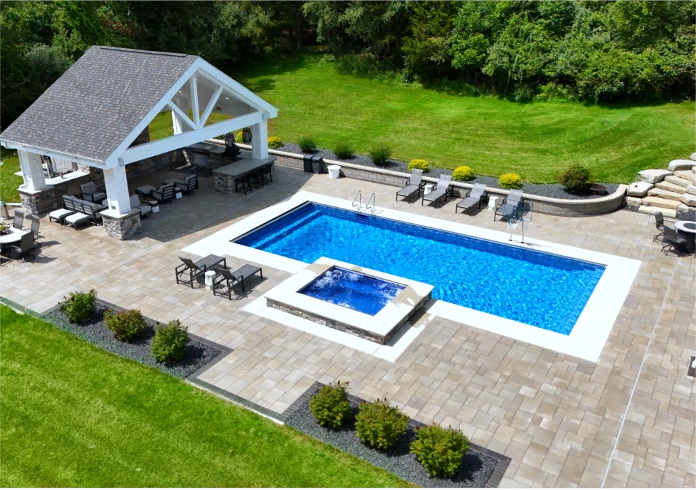 The Grand Escape Swimming Pool and Spa - Fenton MI